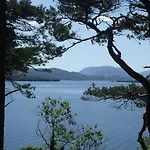 Camillaun With Lough Corrib Boat Hire אוטרארד
