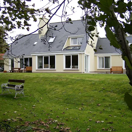 Camillaun With Lough Corrib Boat Hire أوتيرارد