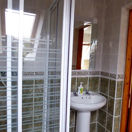 Camillaun With Lough Corrib Boat Hire فندق مبيت وإفطار 4*