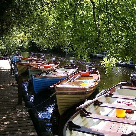 Bed & Breakfast Camillaun With Lough Corrib Boat Hire