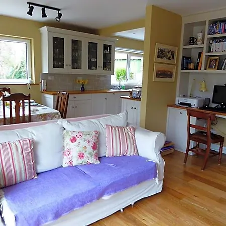 Bed & Breakfast Camillaun With Lough Corrib Boat Hire