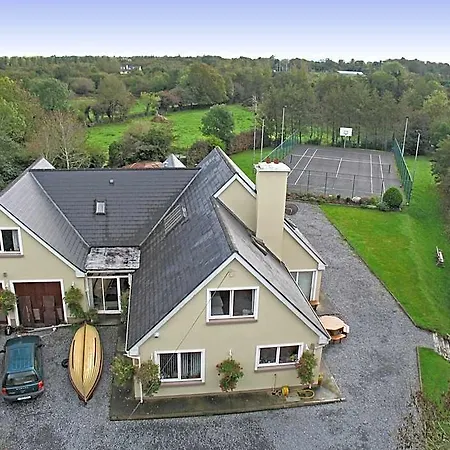Camillaun With Lough Corrib Boat Hire Bed & Breakfast