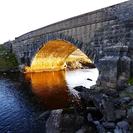 Oda ve Kahvaltı Camillaun With Lough Corrib Boat Hire Oughterard