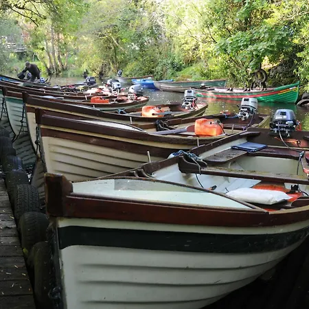 Camillaun With Lough Corrib Boat Hire Bed & Breakfast Oughterard