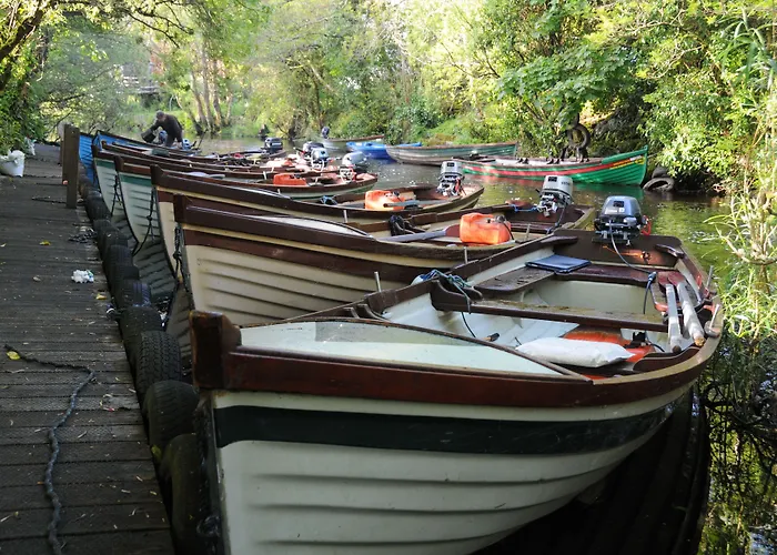 Camillaun With Lough Corrib Boat Hire B&B