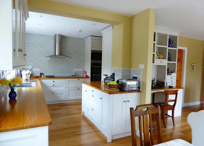 Camillaun With Lough Corrib Boat Hire 우그테라드