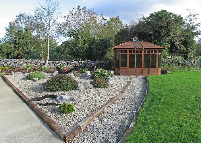 Camillaun With Lough Corrib Boat Hire 우그테라드